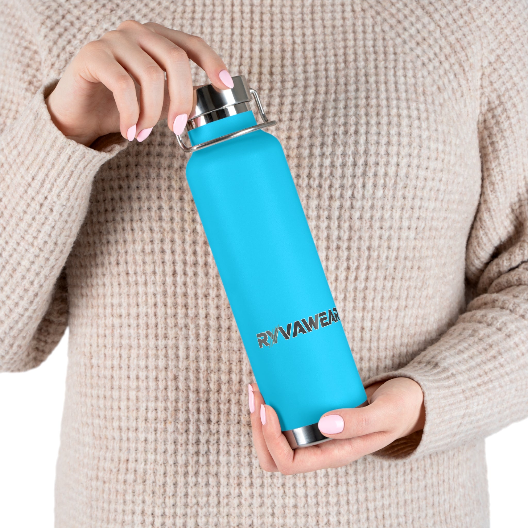 22oz Copper Vacuum Insulated Water Bottle — Double-Wall Stainless Steel Thermos