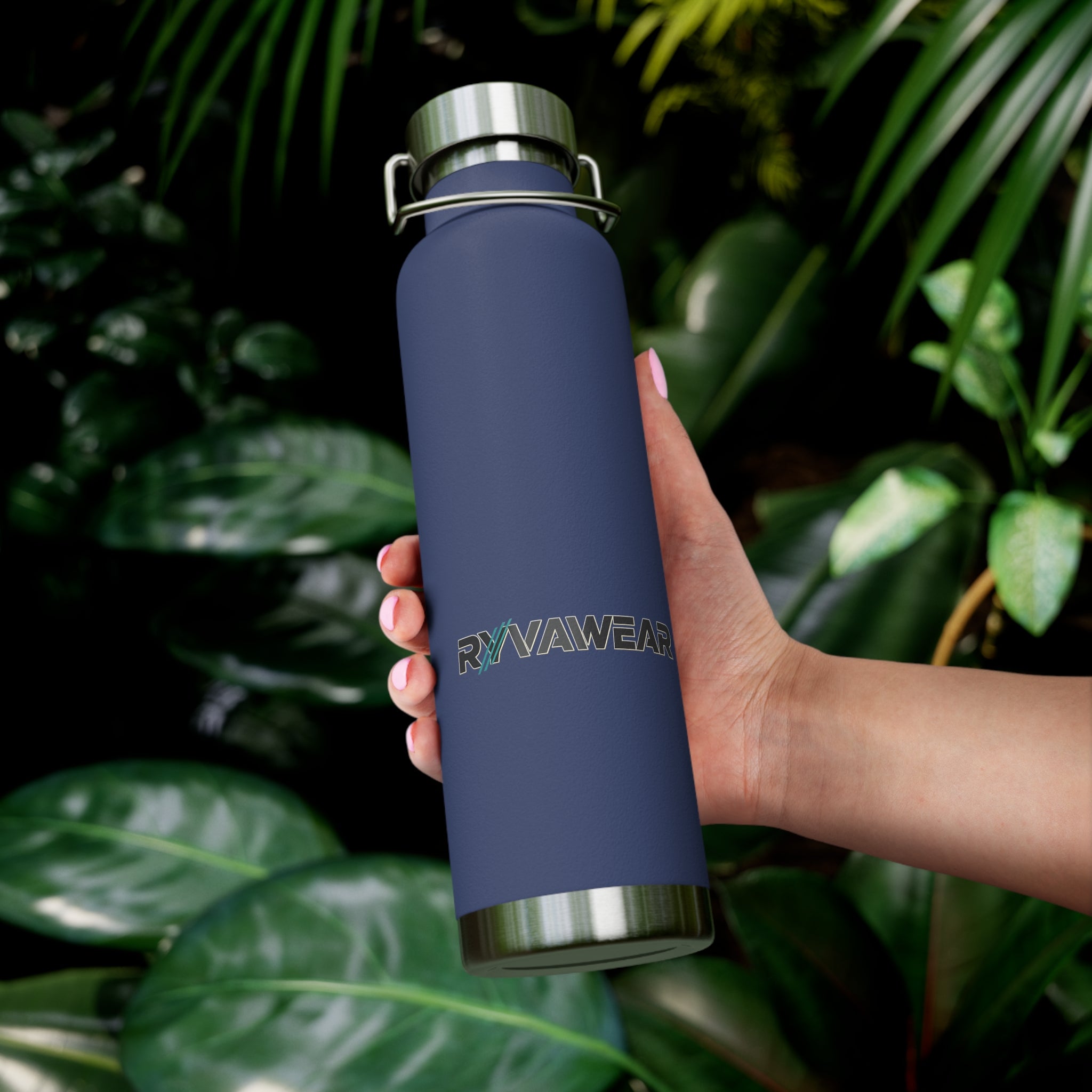 22oz Copper Vacuum Insulated Water Bottle — Double-Wall Stainless Steel Thermos